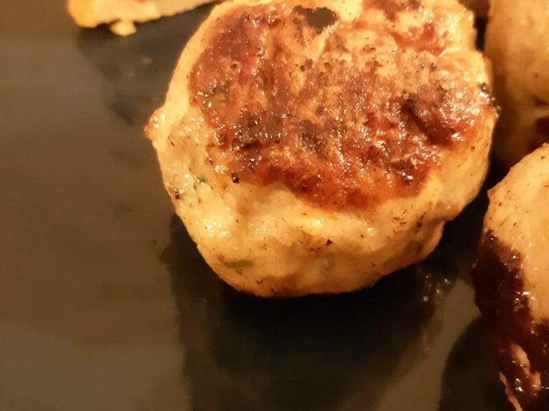 Cliquez pour zoomer ! Boulettes de poulet aux olives Thermomix par caroline37390