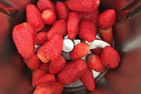 Cliquez pour zoomer ! Mousse de fraises Thermomix par adsebsau