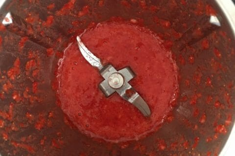 Cliquez pour zoomer ! Mousse de fraises Thermomix par adsebsau