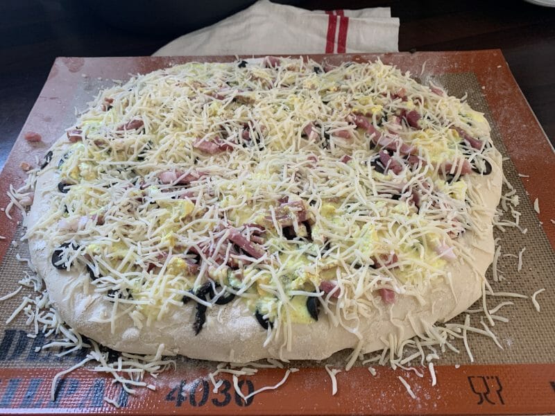 Cliquez pour zoomer ! Fougasse olives et lardons Thermomix par adsebsau