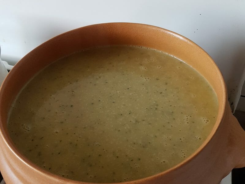 Cliquez pour zoomer ! Velouté de courgettes Thermomix par mylene_4