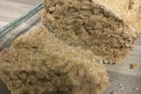 Cliquez pour zoomer ! Pain aux flocons d’avoine et au miel Thermomix par pauline_49