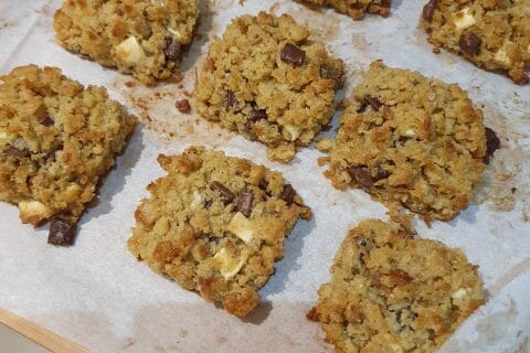 Cliquez pour zoomer ! Cookies au pain rassis et pépites de chocolat Thermomix par audrey_88