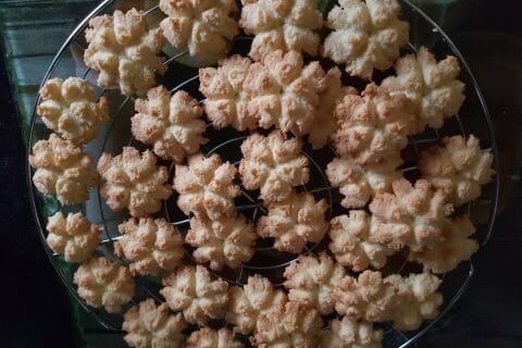 Cliquez pour zoomer ! Sablés à la presse à biscuits Thermomix par simone_1