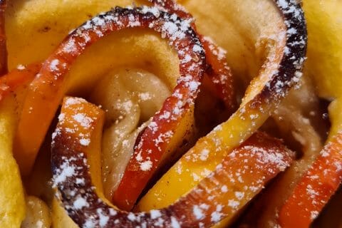 Cliquez pour zoomer ! Roses feuilletées aux pommes Thermomix par juliea