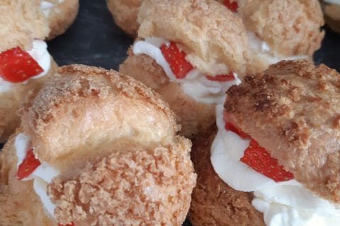 Cliquez pour zoomer ! Choux craquelin fraises chantilly Thermomix par sofi22370