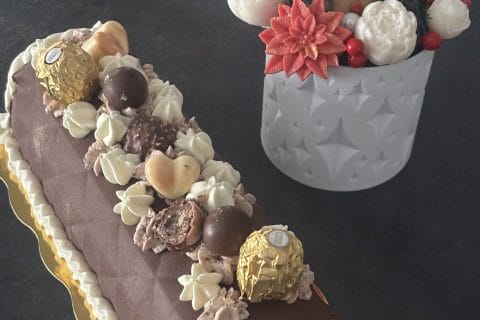 Cliquez pour zoomer ! Bûche Ferrero Rocher Thermomix par mari113