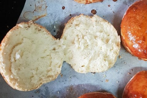 Cliquez pour zoomer ! Pains hamburger Thermomix par sjcooks