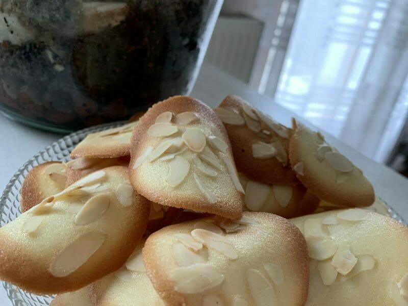Cliquez pour zoomer ! Tuiles aux amandes Thermomix par virginieslh
