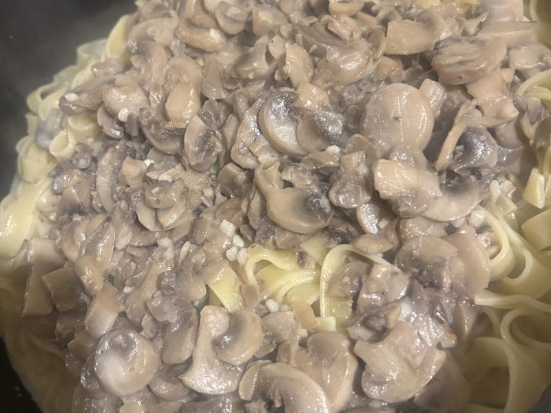 Cliquez pour zoomer ! Tagliatelle sauce crémeuse aux pleurotes Thermomix par vpolton