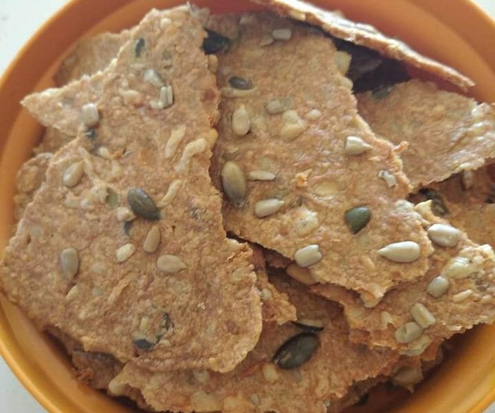 Cliquez pour zoomer ! Crackers salés à l’emmental et aux graines Thermomix par cyrielle_5