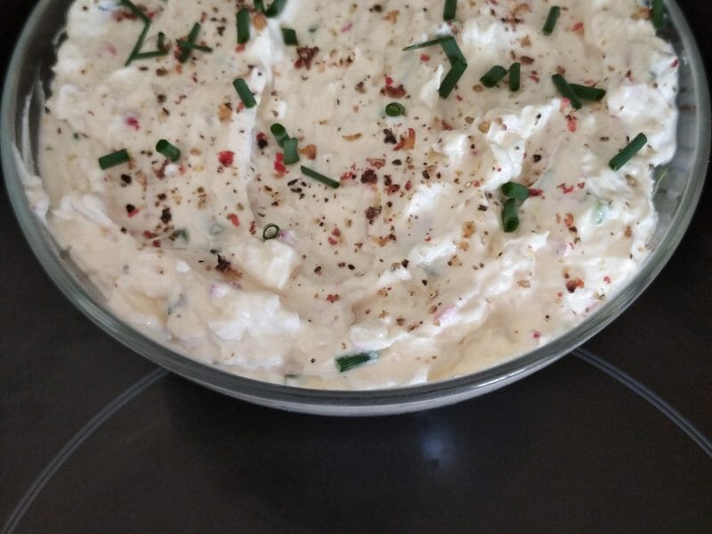 Cliquez pour zoomer ! Rillettes de radis roses au cheese cream Thermomix par cyrielle_5