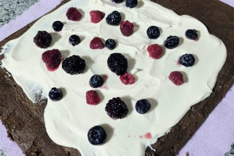 Cliquez pour zoomer ! Bûche forêt noire Thermomix par Titima el alaoui