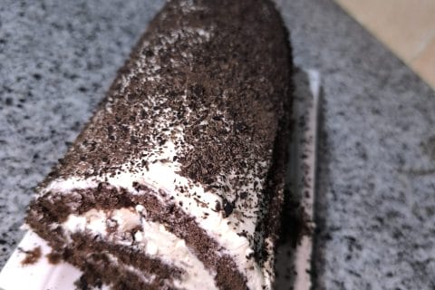 Cliquez pour zoomer ! Bûche forêt noire Thermomix par Titima el alaoui