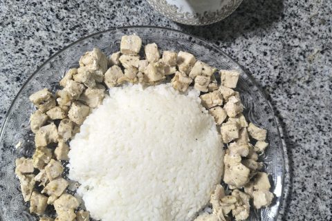 Cliquez pour zoomer ! Blancs de poulet sauce moutarde et curry Thermomix par Titima el alaoui