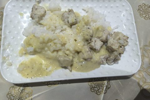 Cliquez pour zoomer ! Blancs de poulet sauce moutarde et curry Thermomix par Titima el alaoui