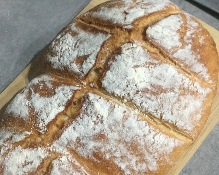 Cliquez pour zoomer ! Pain Cocotte Thermomix par Jenni