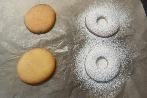 Cliquez pour zoomer ! Sablés à la confiture Thermomix par lauriana