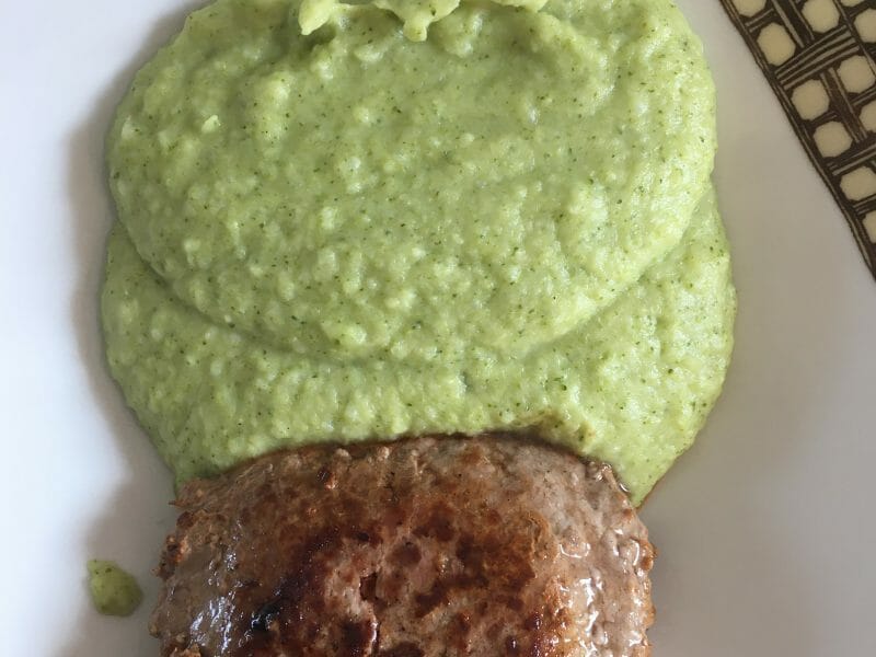 Cliquez pour zoomer ! Purée de brocolis et pommes de terre Thermomix par laetlolo