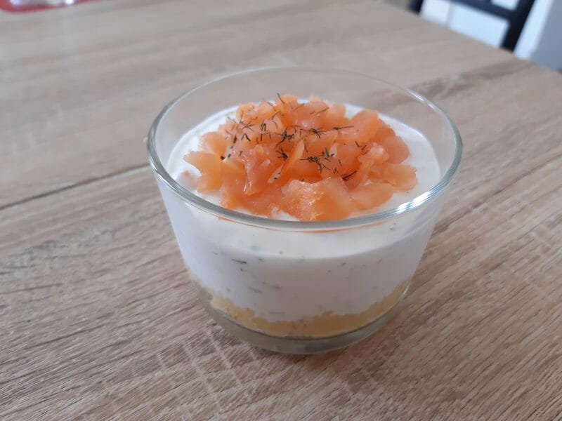 Cliquez pour zoomer ! Cheesecake au saumon sans cuisson Thermomix par pl40230