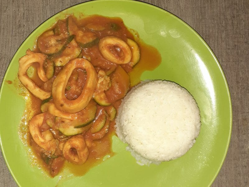 Cliquez pour zoomer ! Encornets à la provençale Thermomix par andhume