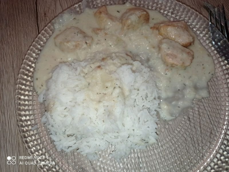 Cliquez pour zoomer ! Poulet à la crème et aux oignons Thermomix par andhume