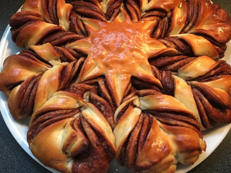 Cliquez pour zoomer ! Brioche étoilée au Nutella Thermomix par clochetteindigo