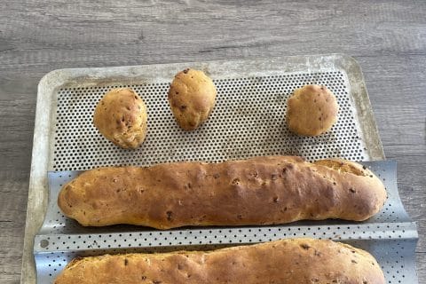 Cliquez pour zoomer ! Petits pains au chorizo Thermomix par caroline2980