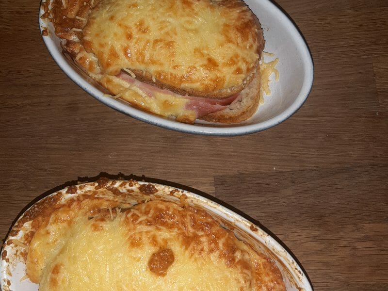 Cliquez pour zoomer ! Croûtes au fromage Thermomix par lacha23