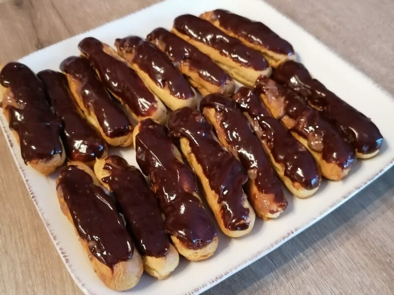 Cliquez pour zoomer ! Éclairs au chocolat Thermomix par stephbruno