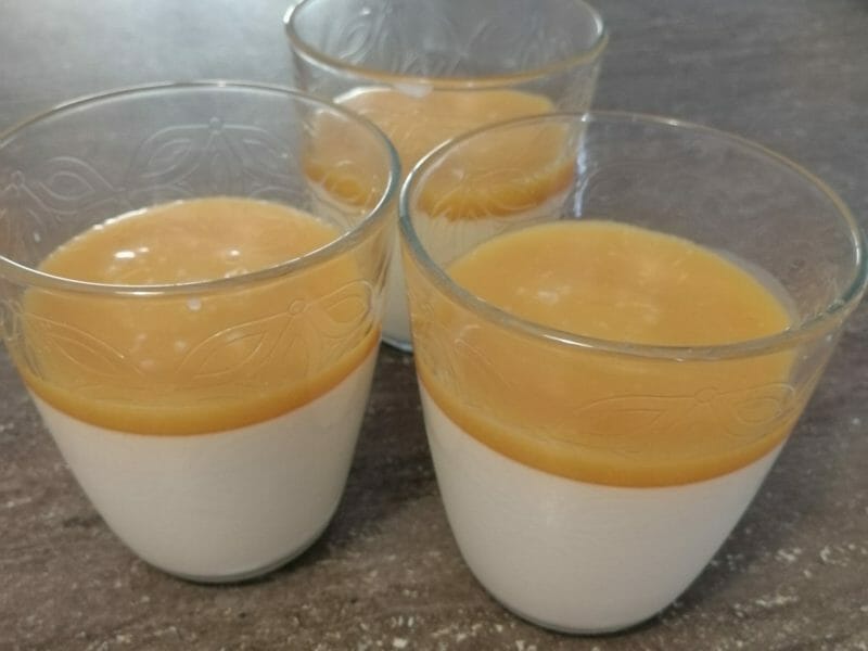 Cliquez pour zoomer ! Panna cotta caramel beurre salé Thermomix par Isa6731