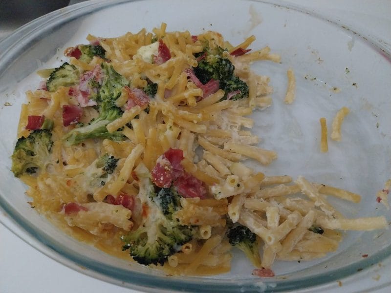 Cliquez pour zoomer ! Gratin de pâtes au brocoli Thermomix par titiminoune