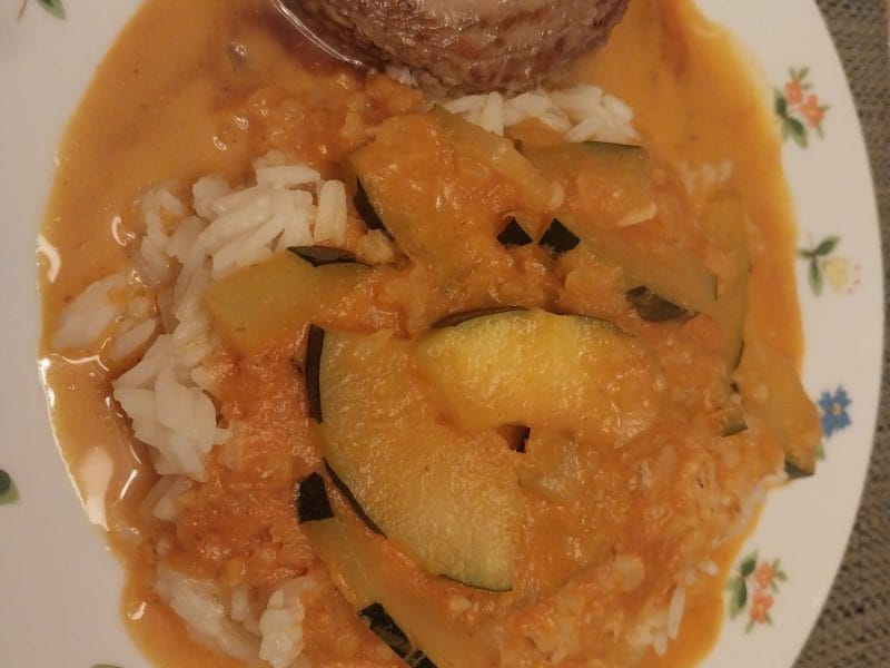 Cliquez pour zoomer ! Curry de courgettes au lait de coco Thermomix par titiminoune