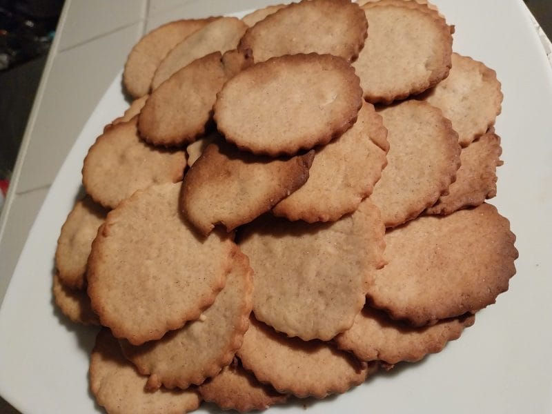 Cliquez pour zoomer ! Sablés miel, vanille et cannelle Thermomix par titiminoune