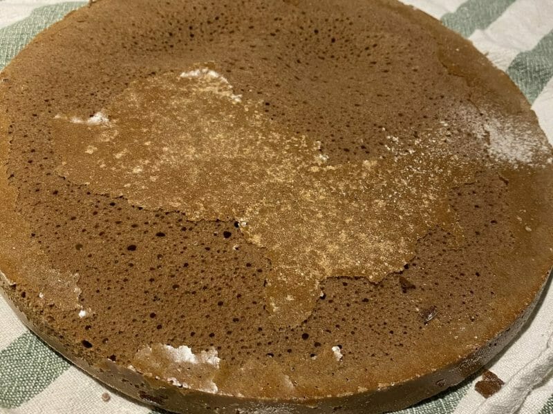Cliquez pour zoomer ! Génoise au chocolat Thermomix par megannedelattre