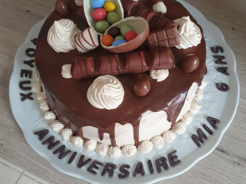 Cliquez pour zoomer ! Layer cake Kinder Bueno Thermomix par sand84210