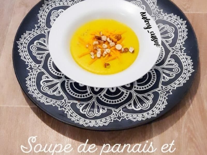 Cliquez pour zoomer ! Soupe de panais et mimolette aux noisettes Thermomix par audrey_12