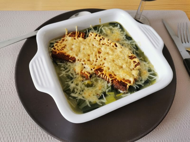 Cliquez pour zoomer ! Soupe de poireaux gratinée Thermomix par sandramael