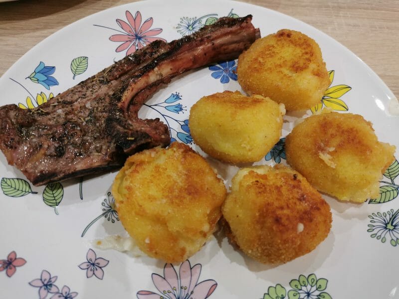 Cliquez pour zoomer ! Croquettes de pommes de terre à la mozzarella Thermomix par ali83