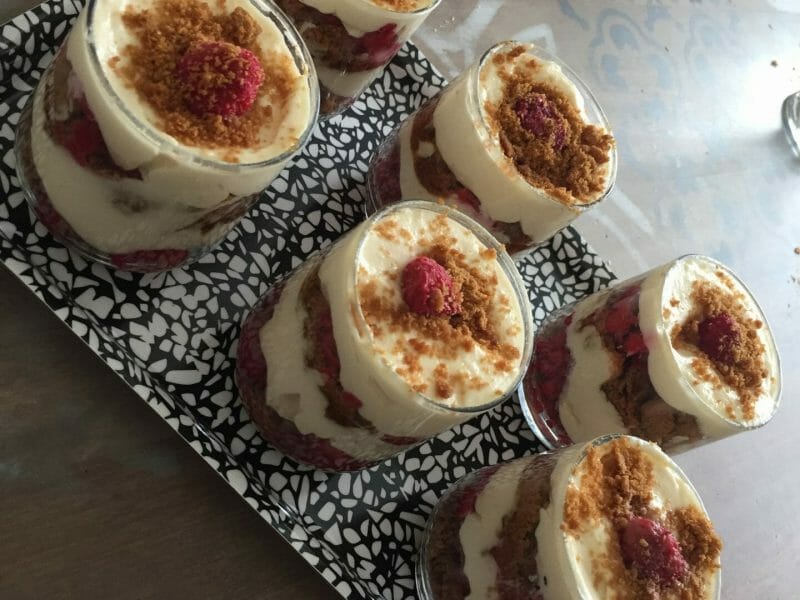 Cliquez pour zoomer ! Tiramisu aux framboises et spéculoos Thermomix par cynlet