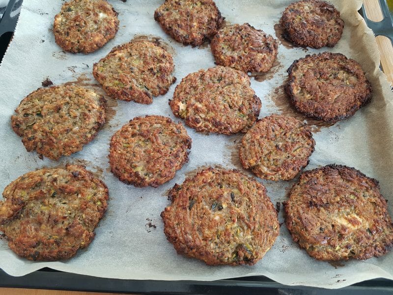 Cliquez pour zoomer ! Galettes de courgettes grecques Thermomix par syl_3