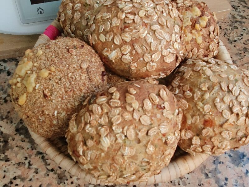 Cliquez pour zoomer ! Pain brioché roulé aux herbes Thermomix par painetchocolat