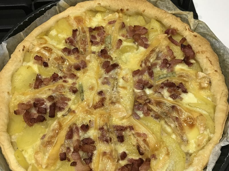 Cliquez pour zoomer ! Tarte aux pommes de terre et lardons Thermomix par cedric_31