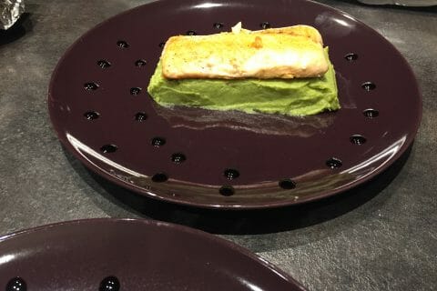 Cliquez pour zoomer ! Saumon sur purée de brocolis Thermomix par steven_2