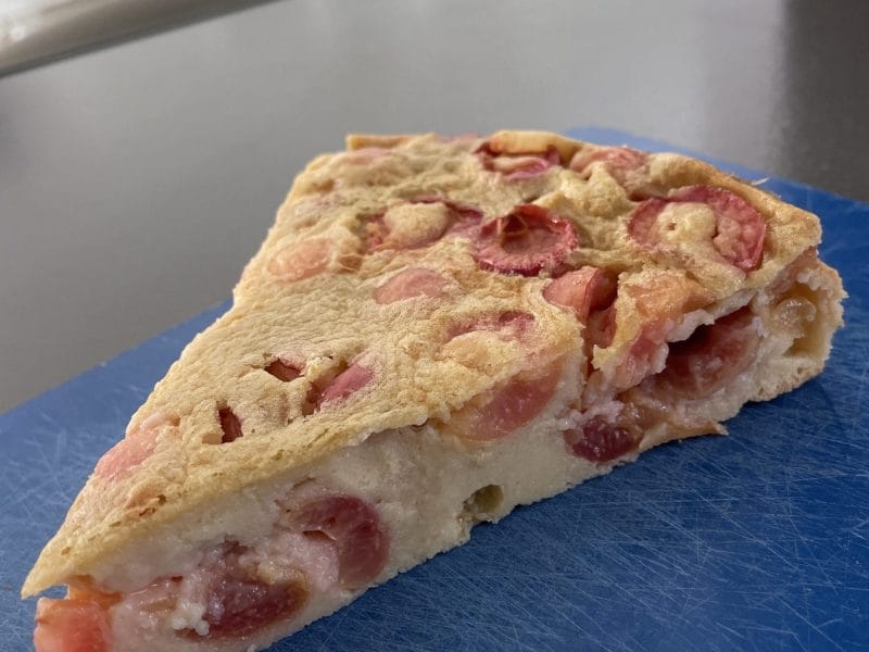 Cliquez pour zoomer ! Clafoutis aux cerises Thermomix par aurelia574