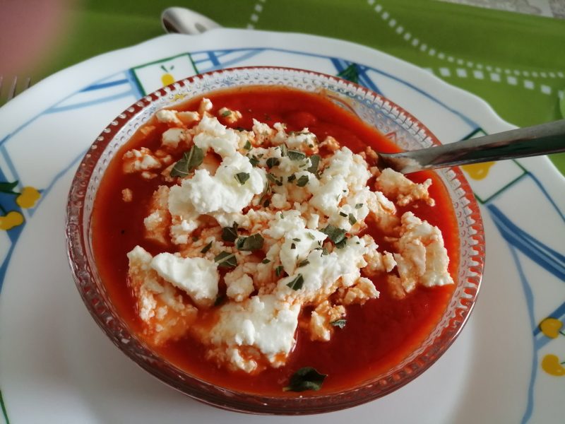 Cliquez pour zoomer ! Soupe froide aux poivrons rouges Thermomix par tartinepouki