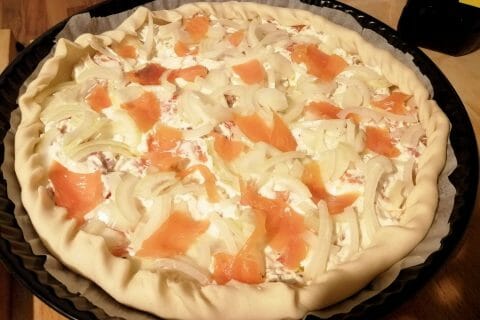 Cliquez pour zoomer ! Tarte flambée rapide au saumon fumé Thermomix par tartinepouki