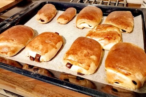 Cliquez pour zoomer ! Pains au chocolat briochés Thermomix par tartinepouki