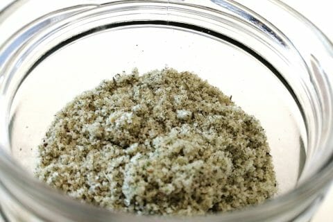 Cliquez pour zoomer ! Sel aromatisé aux herbes Thermomix par tartinepouki