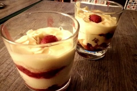 Cliquez pour zoomer ! Tiramisu aux framboises et spéculoos Thermomix par tartinepouki
